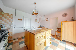 Photo 13- click for photo gallery